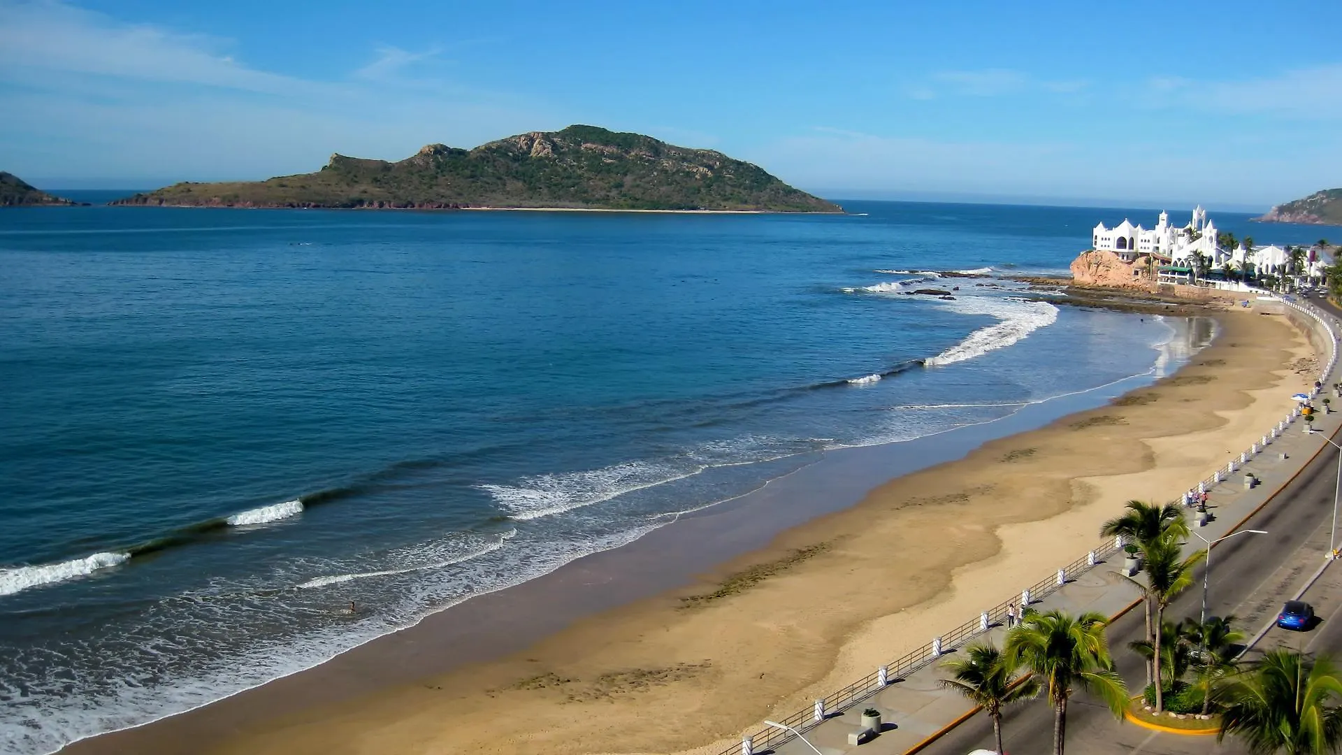 Don Pelayo Pacific Beach Mazatlán